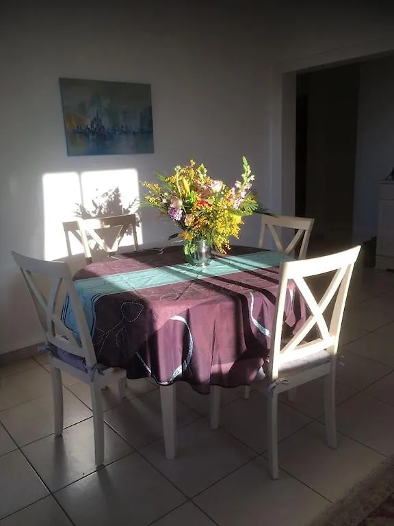 Apartment Appartement Spacieux Et Calme Classe 4 Etoiles, A 300M De La Mer Sainte-Maxime